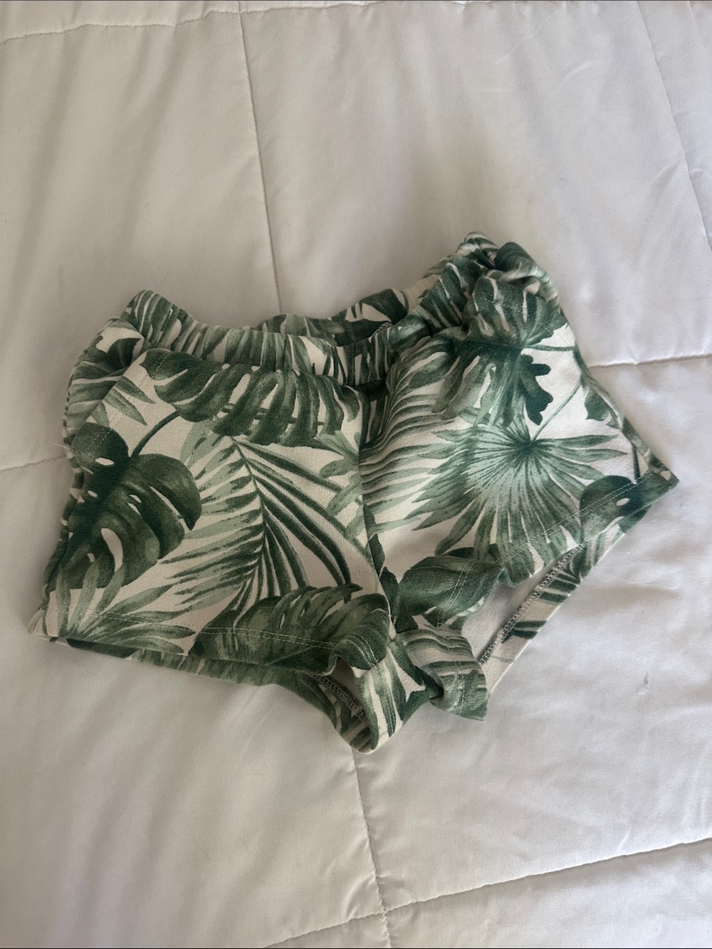 Janie and Jack Green Tropical Leaf Bike Shorts